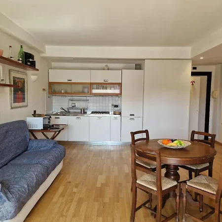 Апартаменты Il Rifugio Nel Porto Antico - The Refuge In The Old Port -le Refuge Dans Le Vieux Port