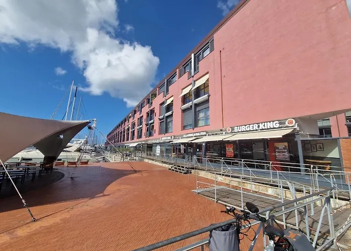 Apartament Il Rifugio Nel Porto Antico - The Refuge In The Old Port -le Refuge Dans Le Vieux Port Genua
